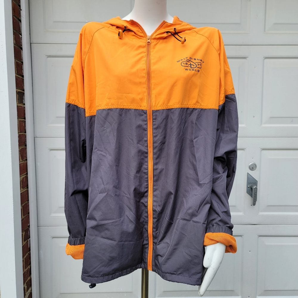 Walt Disney World 1971 Park 2XL XXL Nylon Full Zip Jacket with Hood Windbreaker